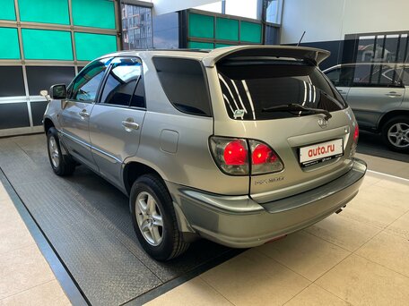 2002 Toyota Harrier I (XU10) Рестайлинг, серый, 820000 рублей, вид 4