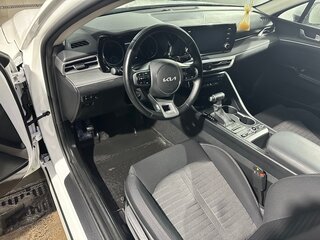 2022 Kia K5 III, белый, 2500000 рублей, вид 3