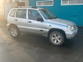 2007 Chevrolet Niva I, серебристый, 275000 рублей, вид 1
