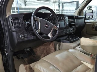 2013 GMC Savana I Рестайлинг, чёрный, 5499999 рублей, вид 2