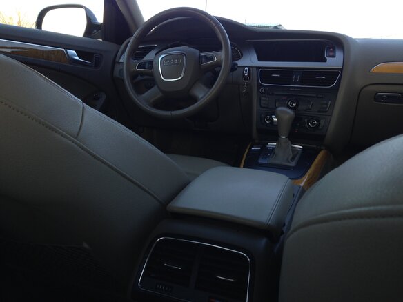 2010 Audi A4 6-speed IV (B8), синий - вид 10