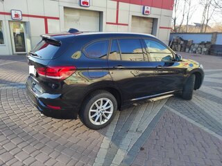 2019 BMW X1 18d sDrive II (F48) Рестайлинг, чёрный, 2900000 рублей, вид 5