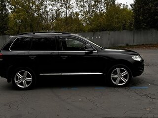 2009 Volkswagen Touareg I Рестайлинг, чёрный, 1550000 рублей, вид 5