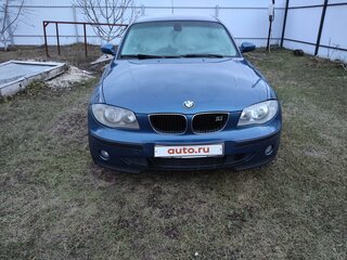 2005 BMW 1 серии 116i I (E81/E82/E87/E88), синий, 730000 рублей, вид 1