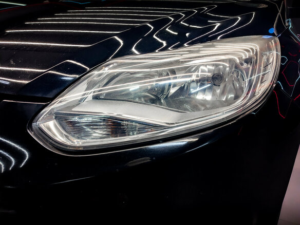2014 Ford Focus III, чёрный - вид 16