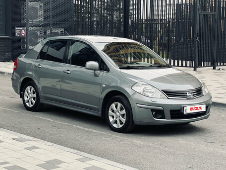 Nissan Tiida I Рестайлинг