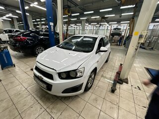 2012 Chevrolet Aveo II, белый, 769000 рублей, вид 5