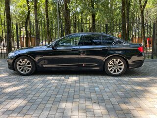 2012 BMW 5 серии 530d xDrive VI (F10/F11/F07), чёрный, 2350000 рублей, вид 3