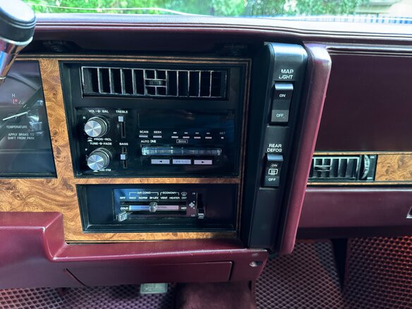 1991 Buick Century V, пурпурный - вид 17