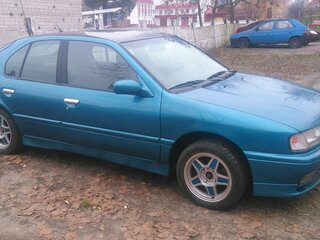 1996 Nissan Primera I (P10), голубой, 120000 рублей, вид 2