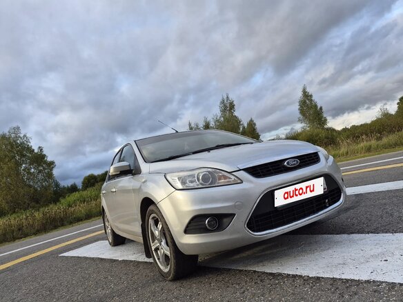 2008 Ford Focus II Рестайлинг, серый, 430000 рублей - вид 4