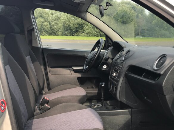 2007 Ford Fusion I Рестайлинг, серебристый - вид 2