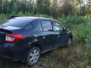 2014 Renault Logan II, чёрный, 550000 рублей, вид 3