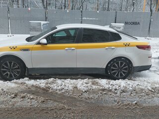 2018 Kia Optima IV, белый, 1850000 рублей, вид 3