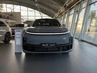 2025 Li Auto (Lixiang) L7 52.3 kWh I Рестайлинг, серый, 10690000 рублей, вид 4