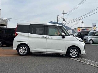 2020 Toyota Roomy I Рестайлинг, белый, 850000 рублей, вид 4