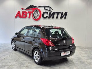 2011 Nissan Tiida I Рестайлинг, коричневый, 695000 рублей, вид 5