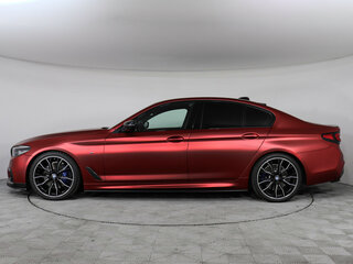 2019 BMW 5 серии 530d xDrive VII (G30/G31/G38), красный, 4950000 рублей, вид 5