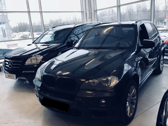 2008 BMW X5 4.8i II (E70), чёрный - вид 1