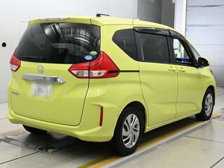 2017 Honda Freed II, зелёный, 1125010 рублей, вид 2