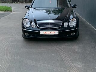 2003 Mercedes-Benz E-Класс 320 III (W211, S211), чёрный, 1070000 рублей, вид 1