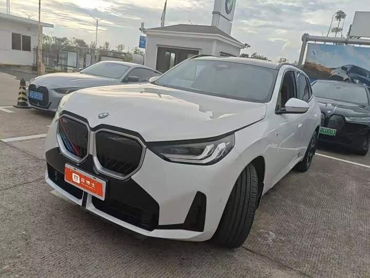 Открыть фотографии: BMW X3 IV (G45/G48)