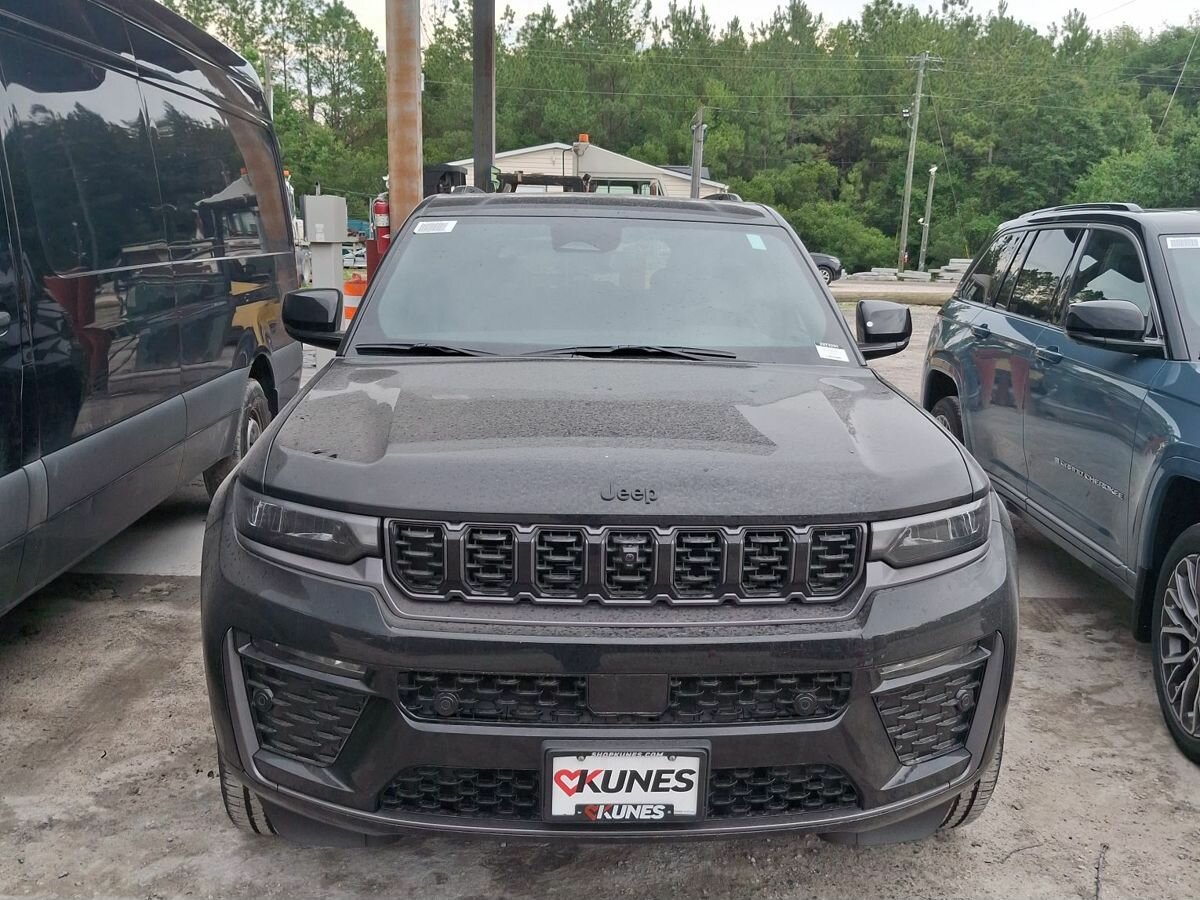 Открыть фотографии: Jeep Grand Cherokee V (WL) Рестайлинг