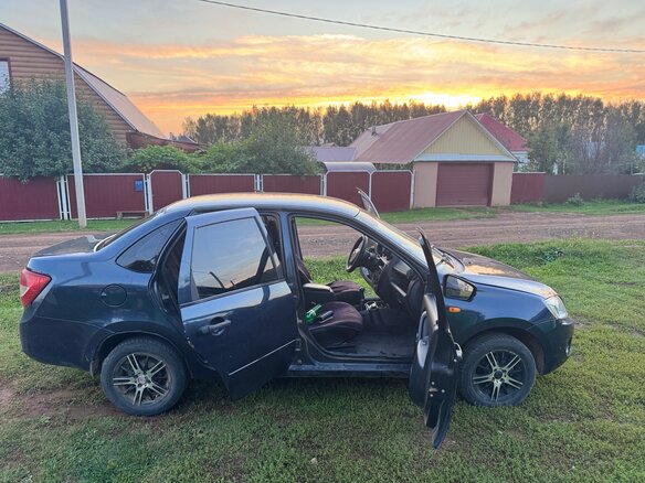 2012 Lada (ВАЗ) Granta I, серый, 250000 рублей - вид 7