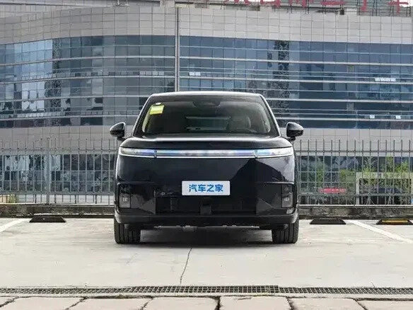 2026 Xpeng GX, чёрный, 7252099 рублей - вид 8