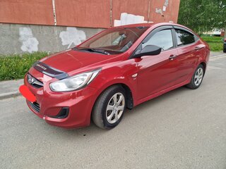 2011 Hyundai Solaris I, красный, 620000 рублей, вид 1