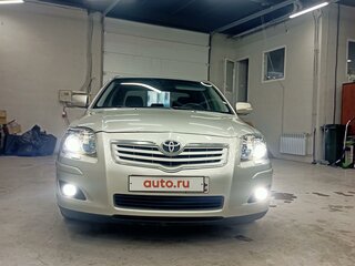 2006 Toyota Avensis II Рестайлинг, серебристый, 920000 рублей, вид 1