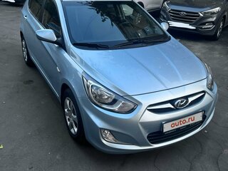 2011 Hyundai Solaris I, голубой, 799000 рублей, вид 2