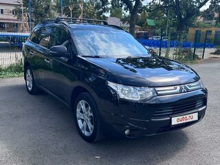 2014 Mitsubishi Outlander III, чёрный, 1700000 рублей, вид 2