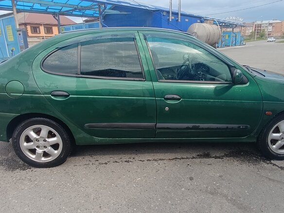 2000 Renault Megane I Рестайлинг, зелёный, 289139 рублей - вид 6
