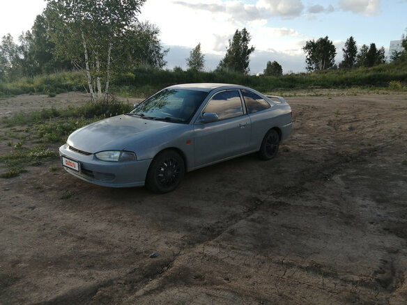 1996 Mitsubishi Mirage V, серый