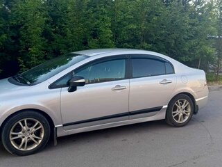 2011 Honda Civic VIII Рестайлинг, серебристый, 830000 рублей, вид 5