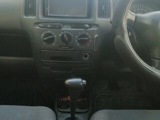 2003 Toyota Probox I, серый, 520000 рублей, вид 5