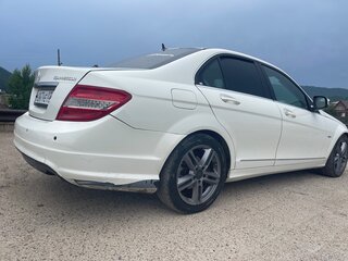 2008 Mercedes-Benz C-Класс 180 Kompressor III (W204), белый, 1050000 рублей, вид 4