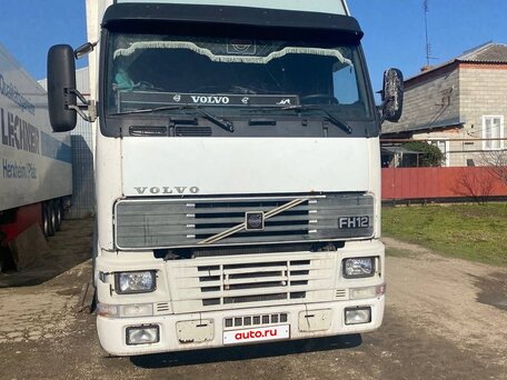 2000 Volvo FH, белый, 1300000 рублей, вид 3