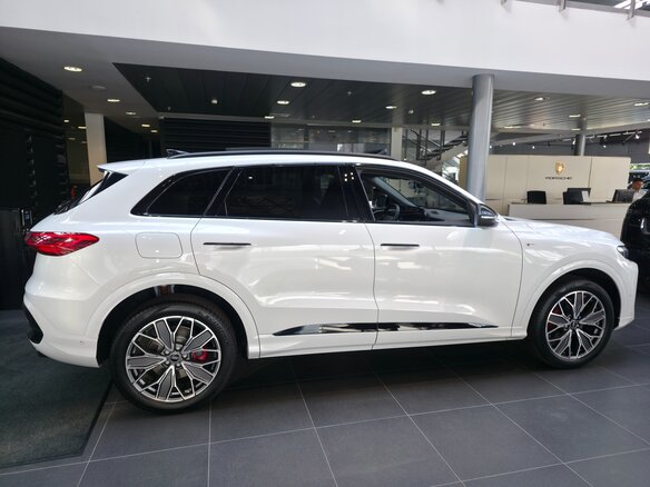 2026 Audi Q5 L III (GU), белый - вид 6