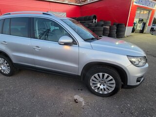 2011 Volkswagen Tiguan I Рестайлинг, серый, 1000000 рублей, вид 2