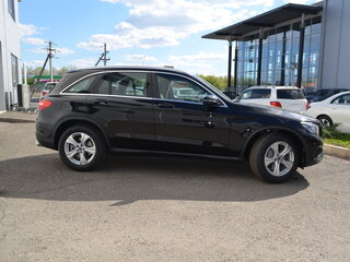 2017 Mercedes-Benz GLC 250 I (X253), чёрный, 3350000 рублей, вид 3