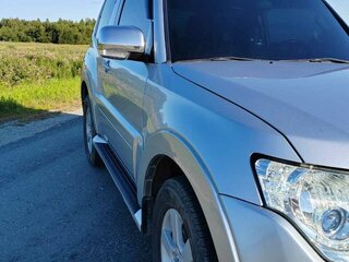 2007 Mitsubishi Pajero IV, серый, 2200000 рублей, вид 1