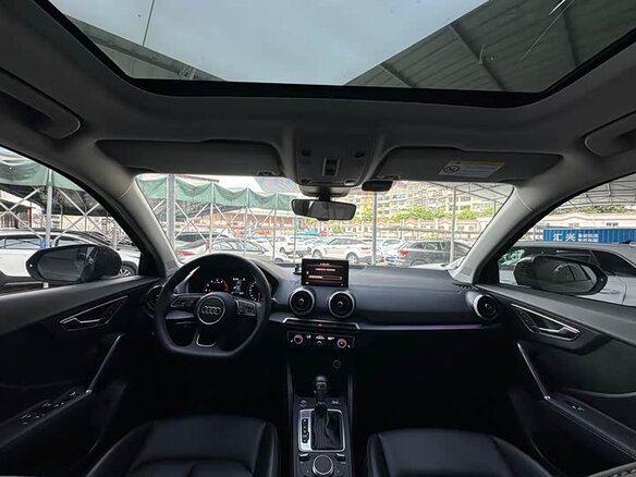 2022 Audi Q2 35 TFSI I Рестайлинг, серый - вид 13