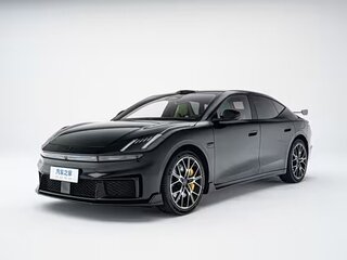 2026 Lynk & Co 10 +, чёрный, 9362099 рублей, вид 1