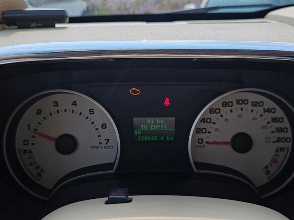 2005 Ford Explorer IV, чёрный, 1500000 рублей - вид 8