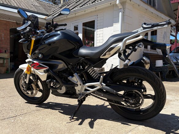 2019 BMW G 310 R, чёрный, 480000 рублей - вид 2