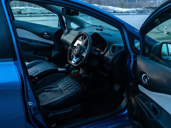 2017 Nissan Note II Рестайлинг, синий, 1130000 рублей - вид 9