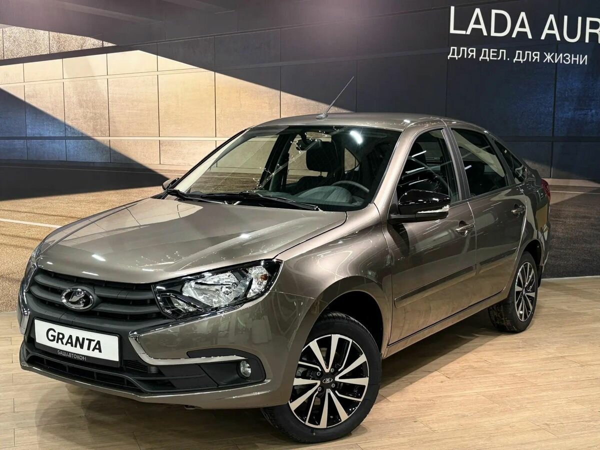 Открыть фотографии: Lada (ВАЗ) Granta I Рестайлинг