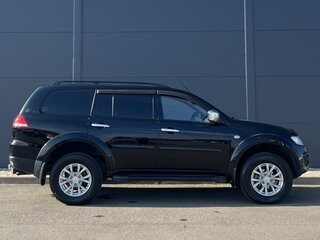 2014 Mitsubishi Pajero Sport II Рестайлинг, чёрный, 1765000 рублей, вид 4